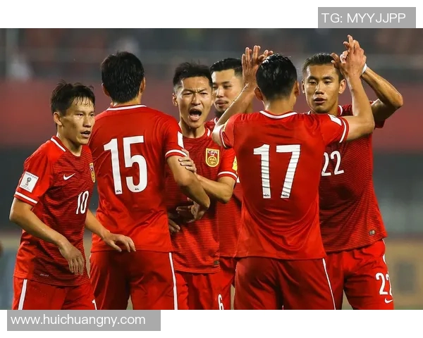 中国足球裁判历史性突破将执法世界杯预选赛成为新标杆推动中国裁判走向国际舞台